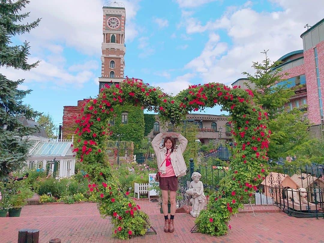 内木志のインスタグラム：「❤️ #❤️ #北海道 #白い恋人パーク #映えスポット」