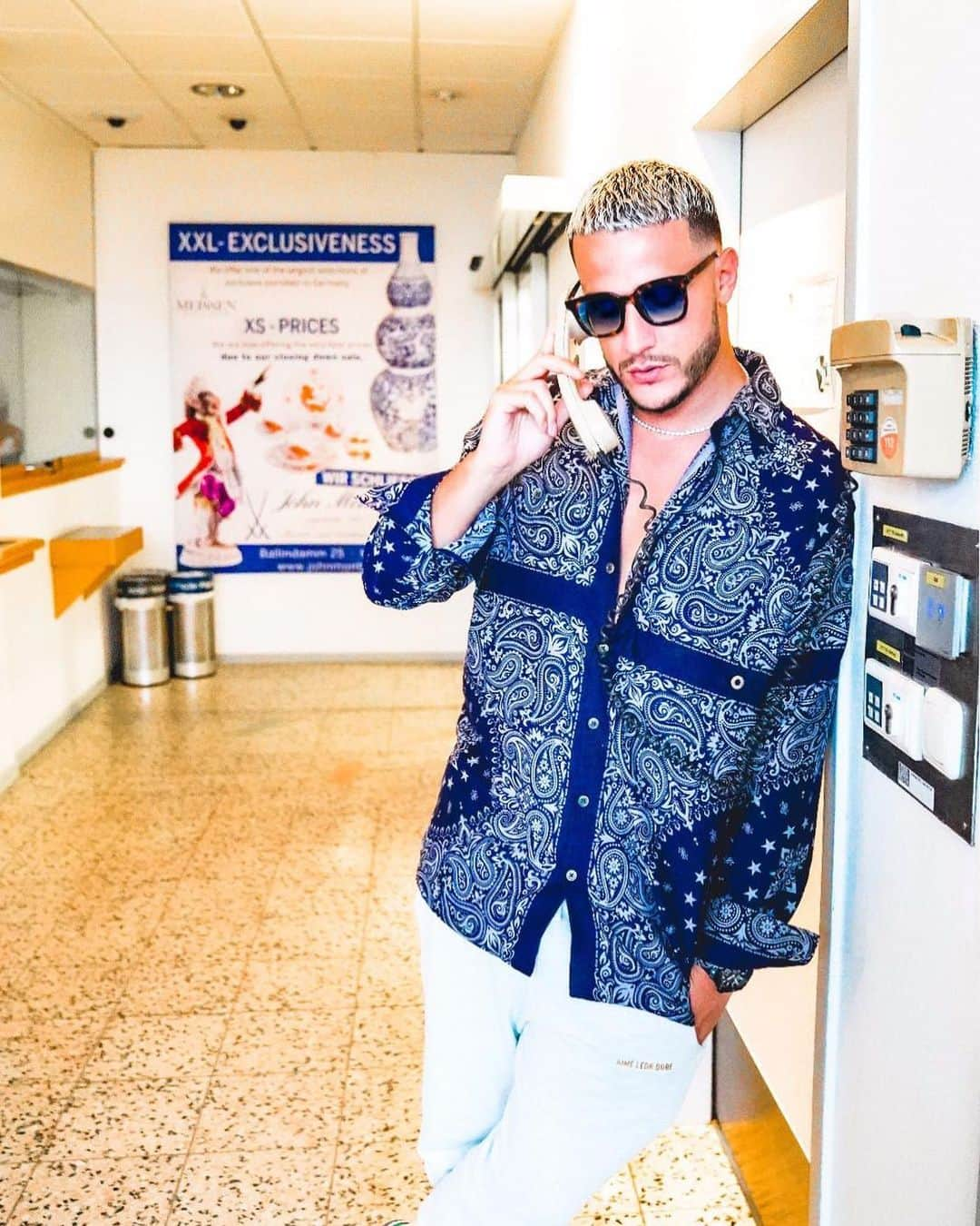 DJスネークさんのインスタグラム写真 - (DJスネークInstagram)「📞」10月29日 2時46分 - djsnake