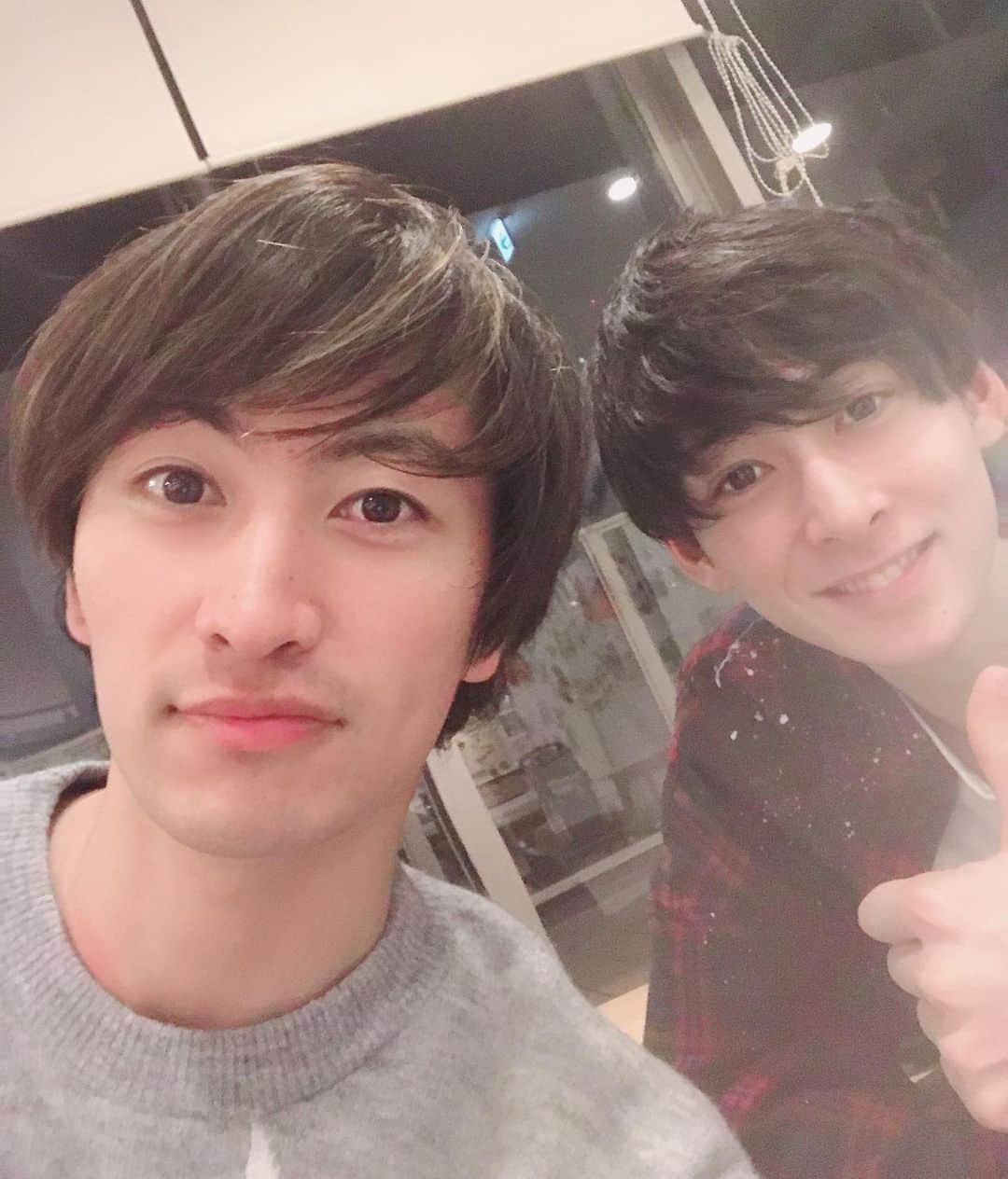 のインスタグラム：「ダブル巨神兵🔥  #田中涼星  #伊万里有」