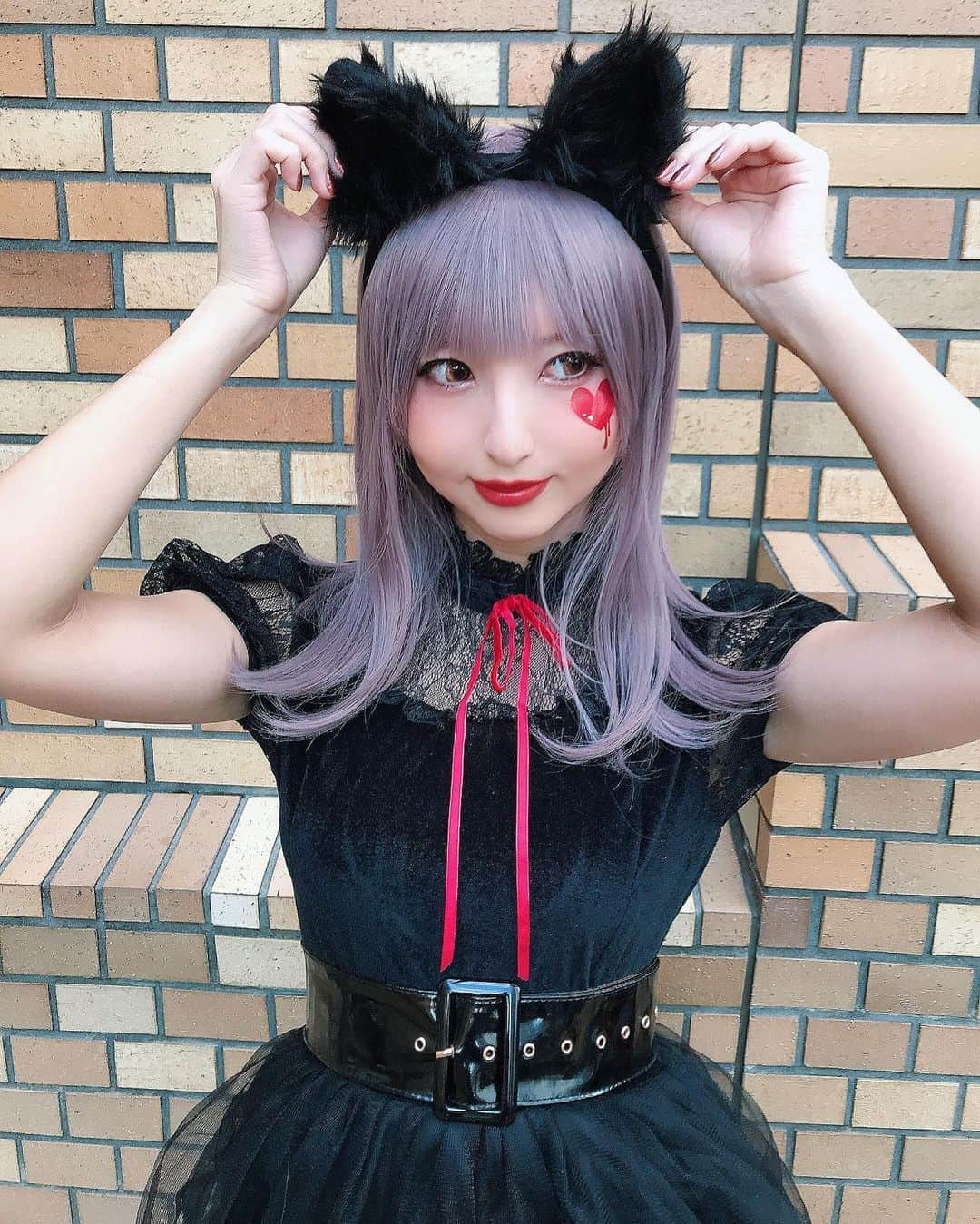 市川愛さんのインスタグラム写真 - (市川愛Instagram)「ハッピーハロウィン🎃 #halloween #cat #黒猫コス #コスプレ #池ハロ」10月28日 18時40分 - pkmnai