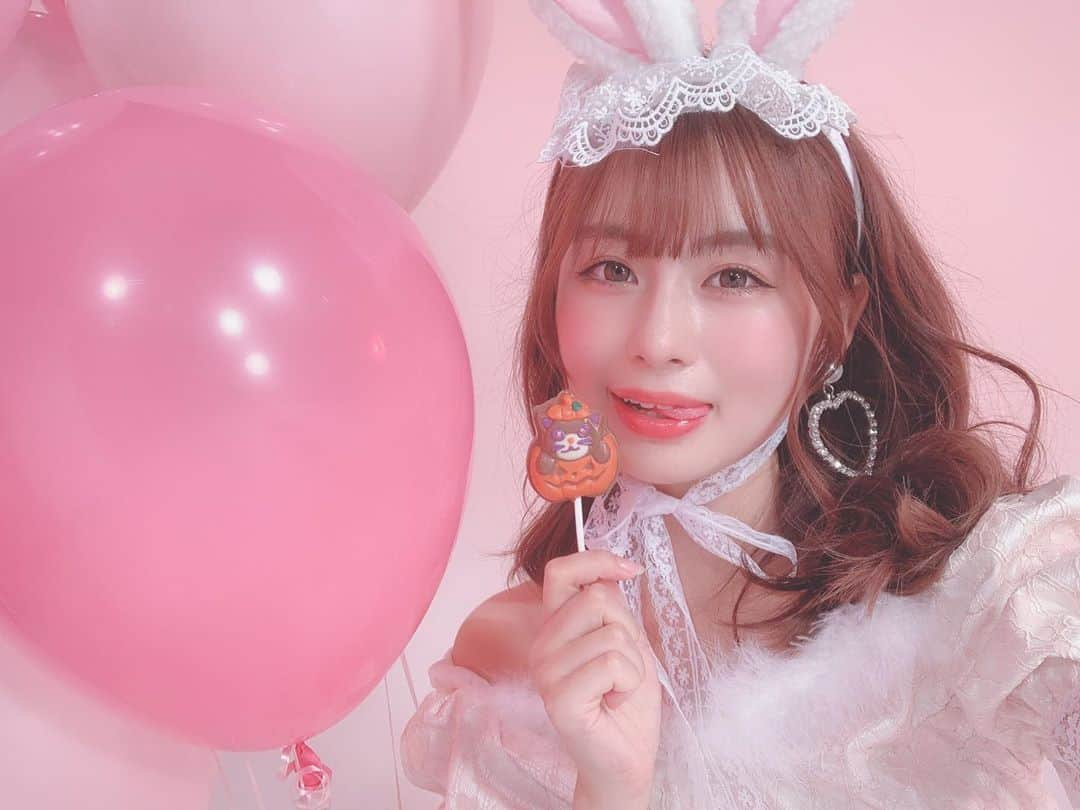 宮本りおさんのインスタグラム写真 - (宮本りおInstagram)「👻🎃HAPPY HALLOWEEN🎃👻 Swankiss×BODYLINE のコスプレを今年きました💞💞 @swankiss_official  @bodyline_tokyo  #レースクイーン #アイドル #ハロウィン #ハロウィンコスプレ #コスプレ #バニーガール #スワンキス #ボディライン #rq #idol #Halloween #bunnygirl #Swankiss #bodyline #pink #love #girl」10月28日 18時54分 - rio_miyamoto83