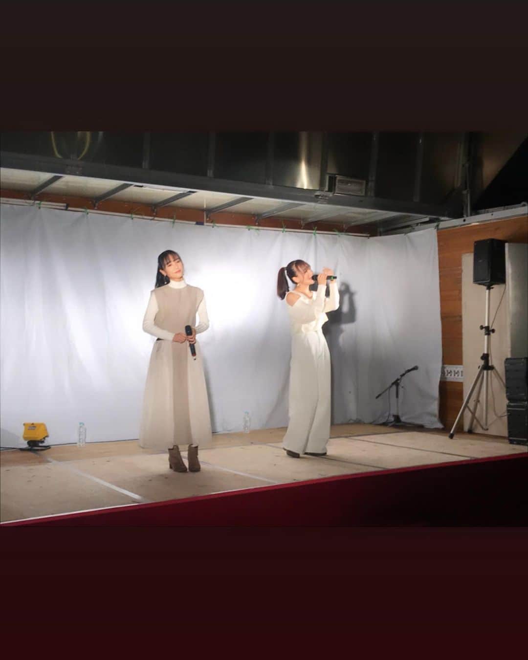 長谷川萌美さんのインスタグラム写真 - (長谷川萌美Instagram)「. . 高田天満宮例大祭 2019 雨が降っていたけど みんな楽しみにしていたお祭り だんだん雨も弱くなっていき 開催されて賑やかに♡ 屋台見たり夜景見たり楽しかったです✨ 皆さん風邪などひかないようにお気をつけください . 高台にあるので 横浜方面に望む景色がとても綺麗でした 私の写真はブレブレ🤳✨ . .  #ビタスイ #高田天満宮 #例大祭 #神奈川 #高田 #たかた #destiny鎌倉物語 #ロケ地 #夜景」10月28日 20時03分 - moemi_hasegawa