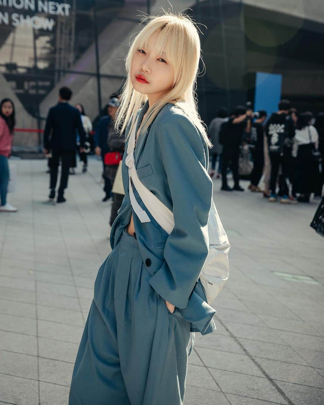 가로수길 , Seoulさんのインスタグラム写真 - (가로수길 , SeoulInstagram)「SFW Street Fashion Style 📸📸 @jaylim1 🔥 서울패션위크 스트리트 스타일」10月28日 20時25分 - jaylim1