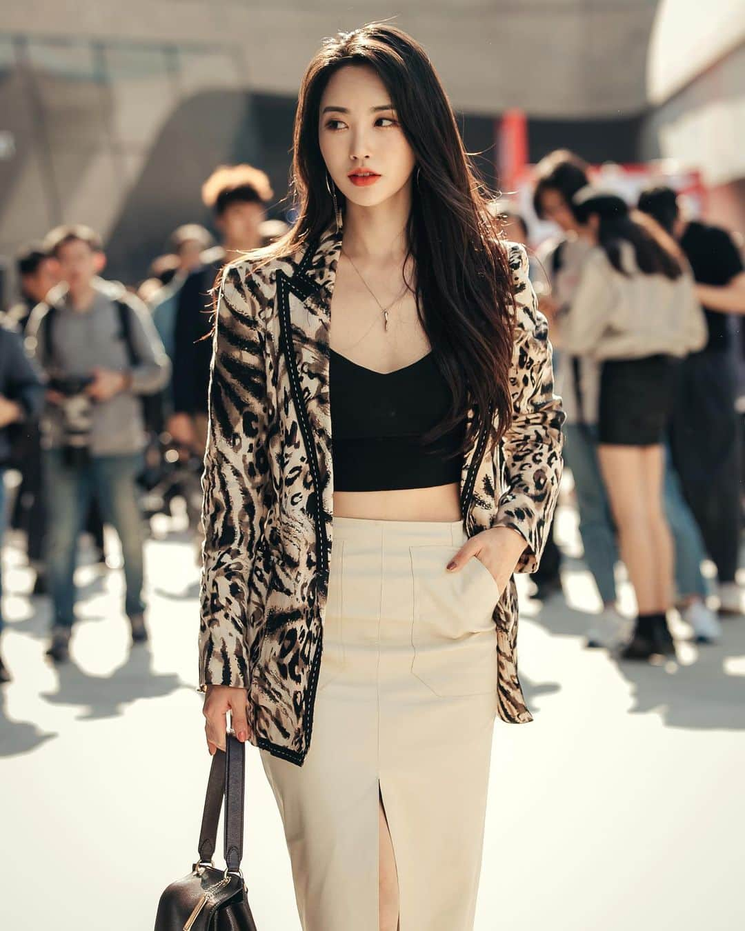 가로수길 , Seoulさんのインスタグラム写真 - (가로수길 , SeoulInstagram)「SFW Street Fashion Style 📸📸 @jaylim1 🔥 서울패션위크 스트리트 스타일」10月28日 20時25分 - jaylim1