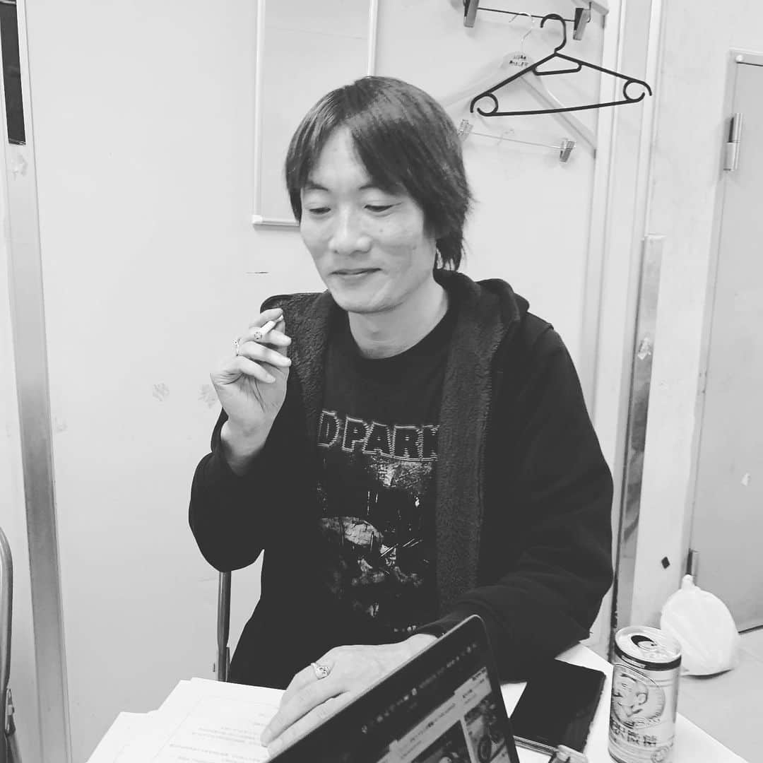 くっきー（川島邦裕）さんのインスタグラム写真 - (くっきー（川島邦裕）Instagram)「#打合せ打合せ #チャンネル #旗揚げ公演 #良きネタできでき #来る来る来る」10月28日 20時26分 - nikuguso_taro