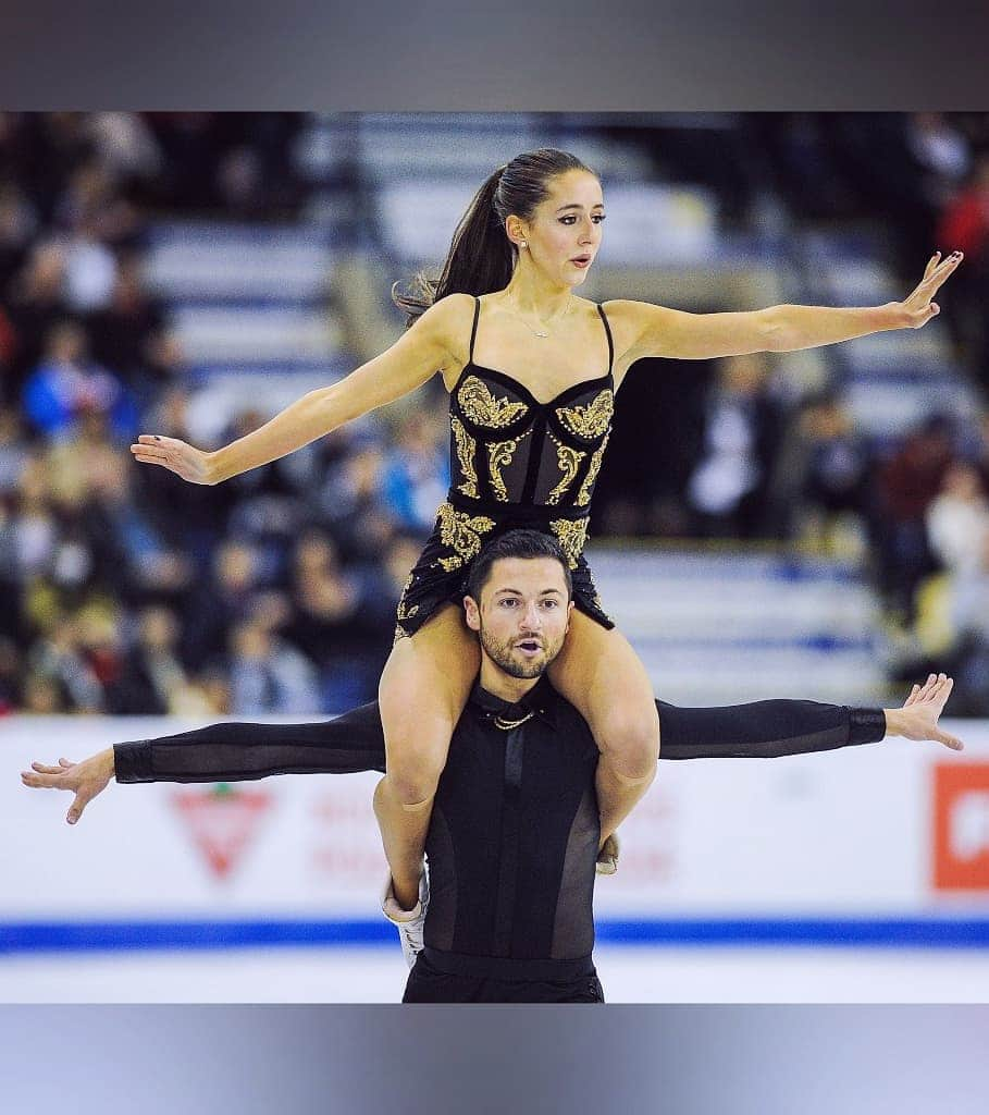 ISUグランプリシリーズさんのインスタグラム写真 - (ISUグランプリシリーズInstagram)「Final Results for the Ice Dance at Skate Canada: 🥇 @pipergilles / @pauldpoirier 🇨🇦 🥈 @splashmadison / @zachtdonohue 🇺🇸 🥉 @lilahandlewis 🇬🇧 #GPFigure #FigureSkating」10月28日 20時47分 - isufigureskating_x