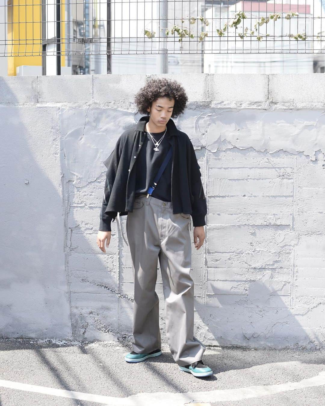 ファセッタズムさんのインスタグラム写真 - (ファセッタズムInstagram)「FACETASM SPRING/SUMMER 2020 RESORT  SWEAT PONCHO SHIRT BIG CHINO PANTS  Photography:@masatokawamura_ Model:@je.ff17.02 Hair:@mishiron Make:@cocotommyy #facetasm #facetasmtokyo #vibeharsloef」10月28日 21時08分 - facetasmtokyo