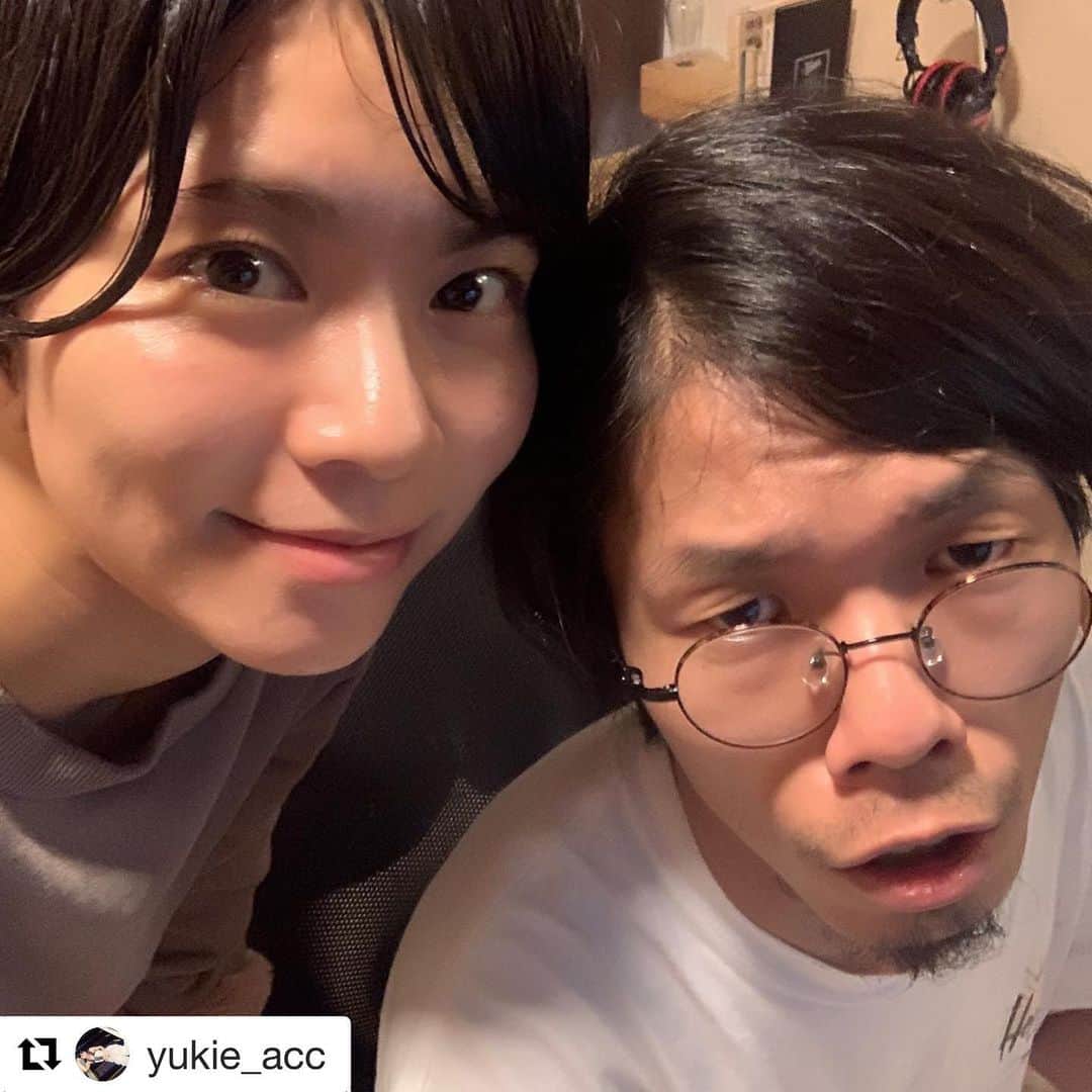 モリシーのインスタグラム：「あら！今日ユキエさんなんかイケメンよ！  #Repost @yukie_acc with @get_repost ・・・ ツアーに向けて作業も大詰めです。 本日はモリ宅スタジオ。 地味なところを支えるのが我ら2人の仕事。  Awesome talks -Nice Buddy Tour 2019- お待ちしてます！  11/9 札幌　w/雨のパレード 12/5 福岡　w/iri 12/7 大阪　w/Creepy Nuts 12/12 名古屋　w/ヤングオオハラ 12/23 東京　w/SARM 12/24 東京　w/bonobos」
