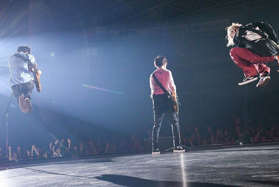 直井由文さんのインスタグラム写真 - (直井由文Instagram)「NAGOYA DOME #auroraark Photo by 古溪一道」10月28日 22時30分 - boc_chama_9