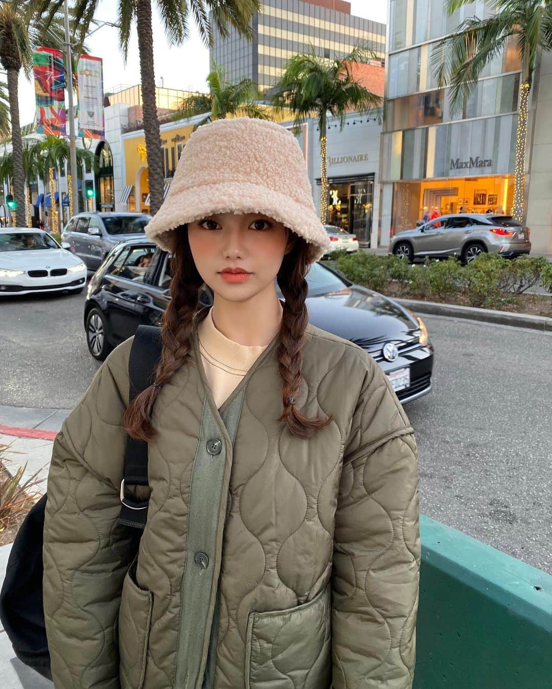 Chuuのインスタグラム：「Start of the day🇱🇷 #chuuLA #chuuseoul」