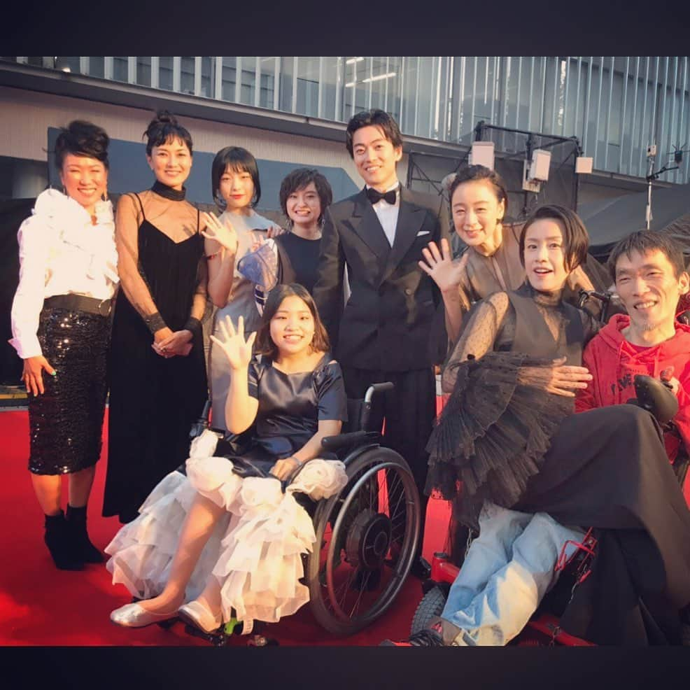 板谷由夏 さんのインスタグラム写真 - (板谷由夏 Instagram)「東京国際映画祭にて 37seconds‼️ @37secondsfilm」10月28日 23時31分 - yukaitaya