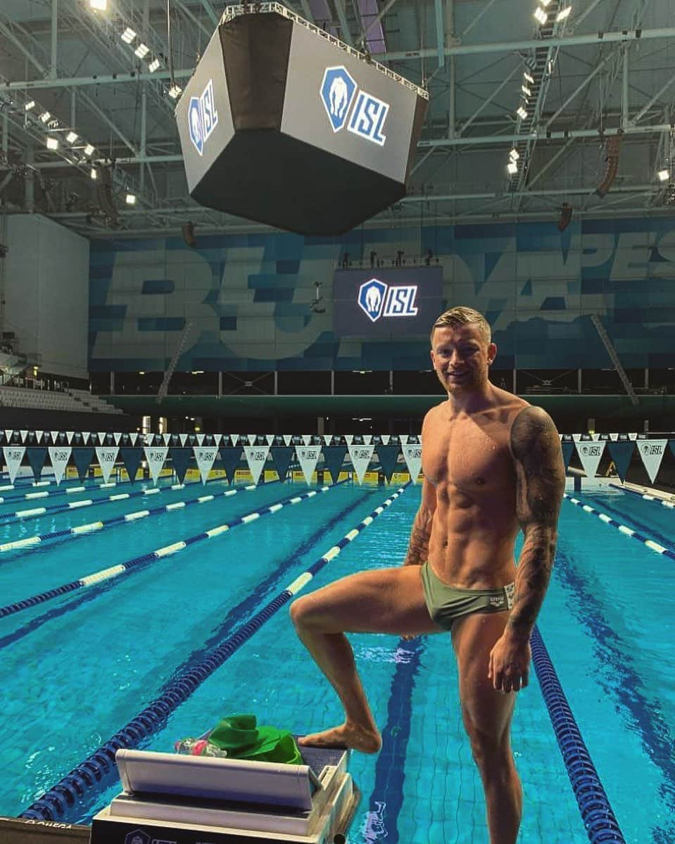 アダム・ピーティさんのインスタグラム写真 - (アダム・ピーティInstagram)「Until next time Budapest 🇭🇺」10月29日 0時12分 - adam_peaty