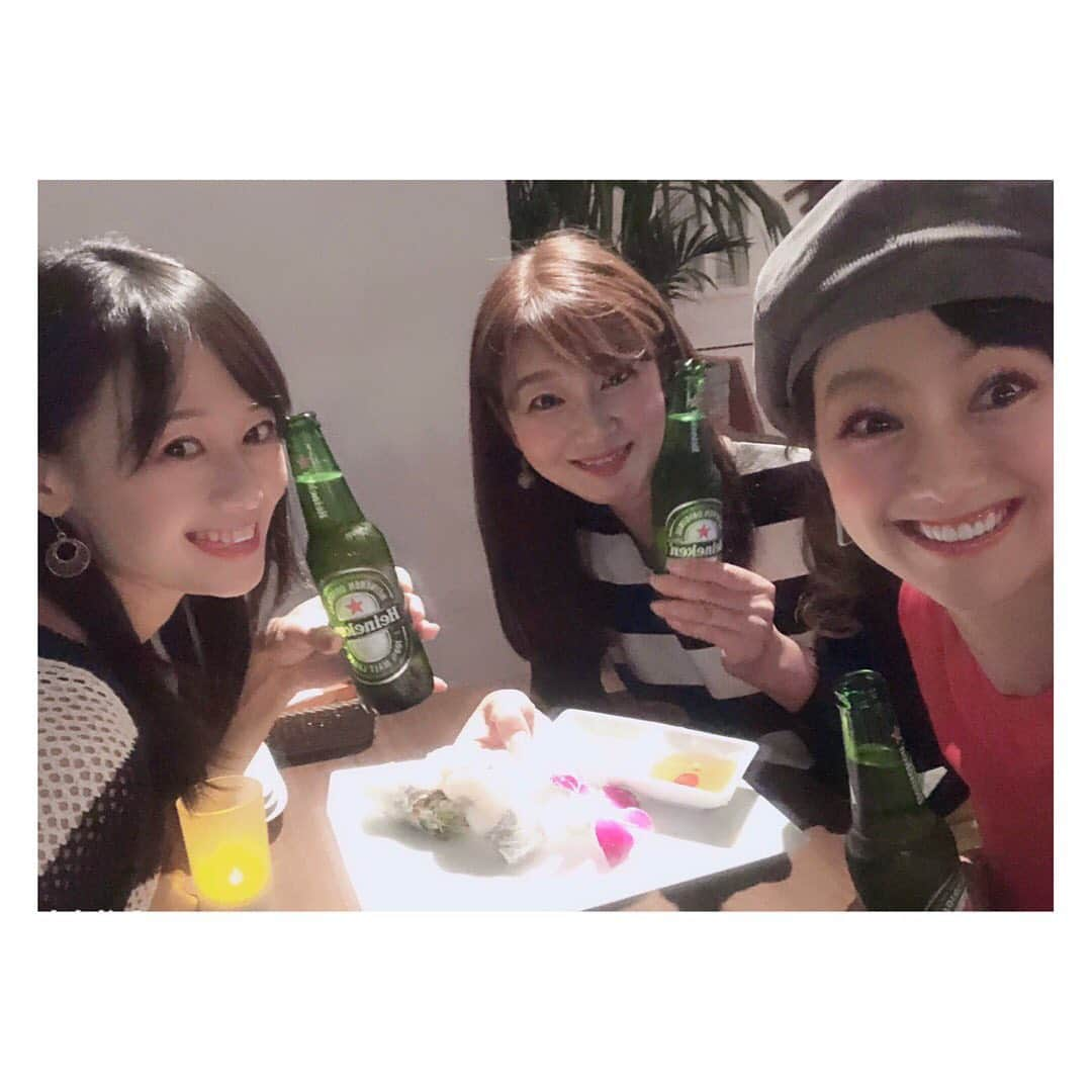 柳野玲子さんのインスタグラム写真 - (柳野玲子Instagram)「乾杯〜🍻 バタバタしていて気づけば10日以上仕事してましたが、久々のオフは大好きな２人と会えました(*´꒳`*)💞 今回も閉店まで…呑んだ呑んだ🥰 #女子会 #末川かおり ちゃん #福島和可菜 ちゃん #柳野玲子 #ビール女子」10月29日 0時16分 - yanaginoreiko