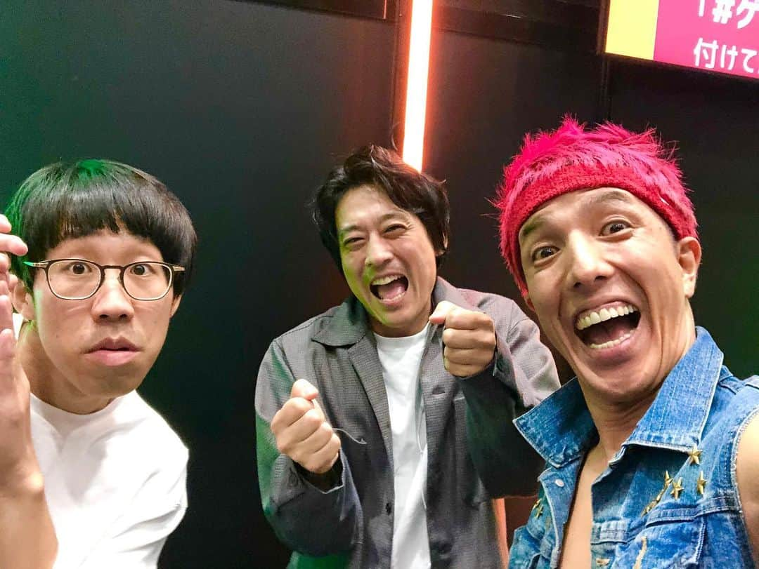 ツネ さんのインスタグラム写真 - (ツネ Instagram)「東京モーターショー2019  凄い近未来！！ もうこんな時代になってるんだ！！ 行こう行こう！！ #東京モーターショー2019  #ホットヒーヒー」10月29日 12時34分 - happyman0812