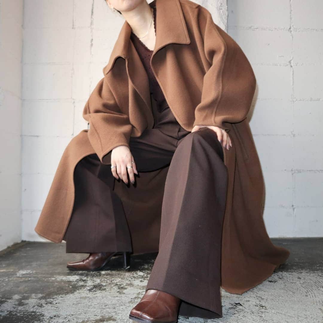 吉祥寺 古着屋 Orfeoさんのインスタグラム写真 - (吉祥寺 古着屋 OrfeoInstagram)「Wide Silhouette Wool Coat  #orfeo #kichijoji #tokyo #vintage #used #fashion #coordinate #outfit #オルフェオ #吉祥寺 #東京 #古着 #ヴィンテージ #ユーズド #ファッション #コーディネート  掲載商品のお問い合わせはメールにて承っております。コメント、DMでのお問い合わせは受け付けておりませんのでご了承ください。」10月29日 11時49分 - orfeokichijoji