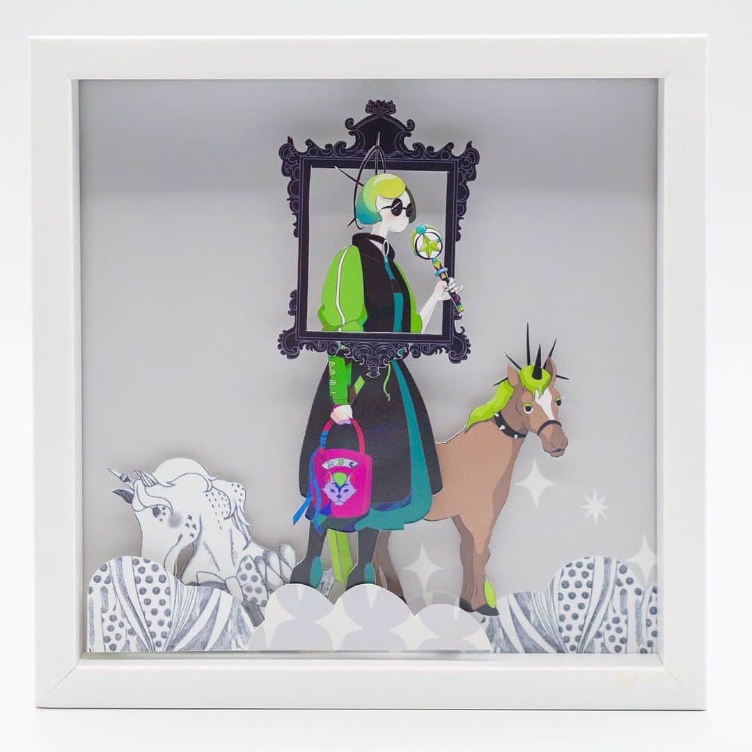 Kiyomi Aritakeのインスタグラム：「#artwork ① longing (魔法少女) 20cm×20cm #デザインフェスタ」