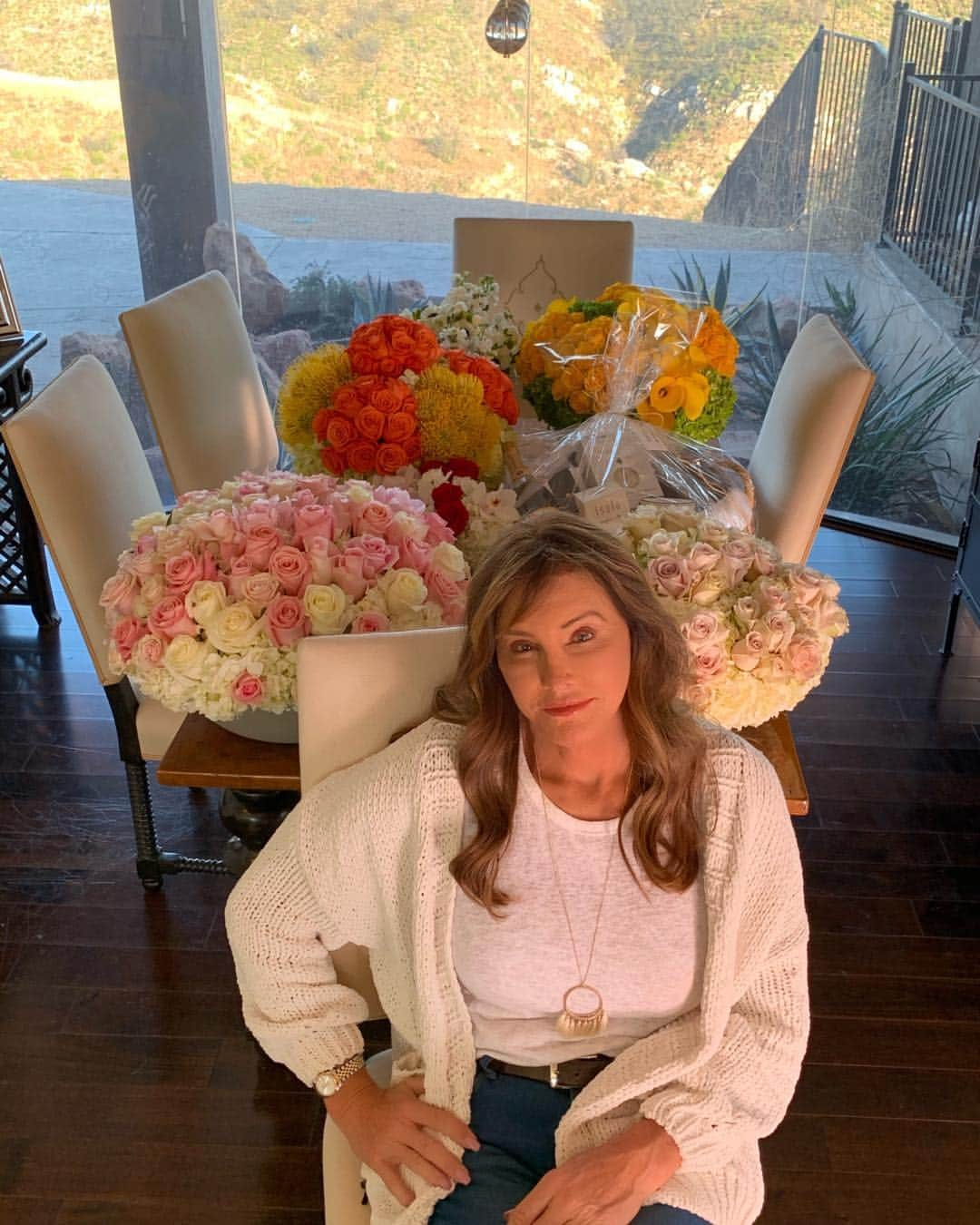 Caitlyn Jennerさんのインスタグラム写真 - (Caitlyn JennerInstagram)「Birthday today! So blessed to have so much love in my life from family and friends.」10月29日 9時01分 - caitlynjenner