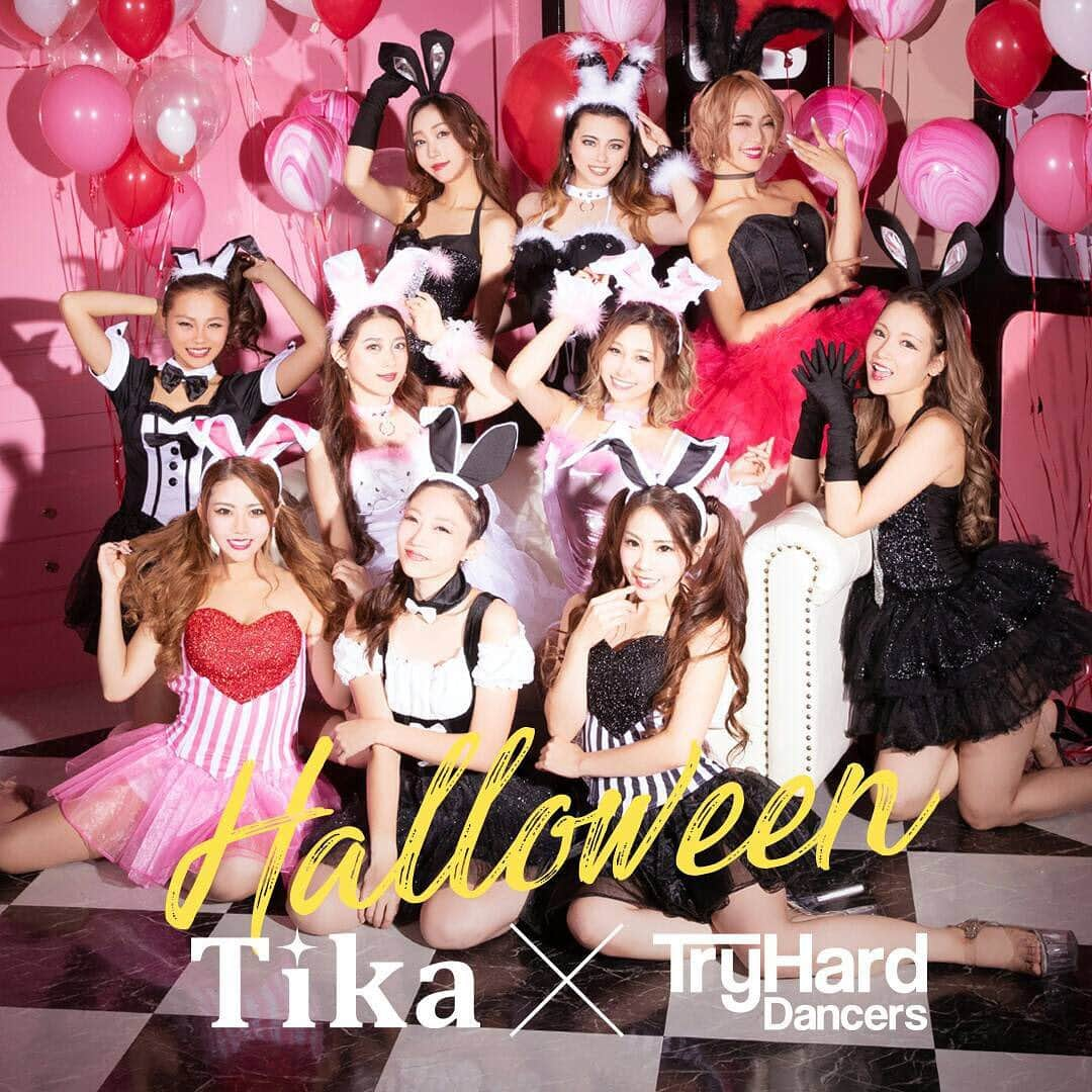 Hazukiさんのインスタグラム写真 - (HazukiInstagram)「❤︎ 今週の木曜日は いよいよHalloweenですね🎃✨ TryHard Dancers👯‍♀️で TikaのHalloweenポスターに 登場させていただいてます💓 可愛い衣装ばっかりで 楽しかったなあ👗✨ HalloweenコスプレはTikaで 決まり✌🏻👻💓 . @dress_tika  #tryharddancers  #hazuki #白河葉月 #gogodancer#clubdancer  #followme #dancer #dance #club #トライハードダンサーズ #ダンサー #ゴーゴーダンサー #水着 #衣装」10月29日 9時16分 - hazuki_.738