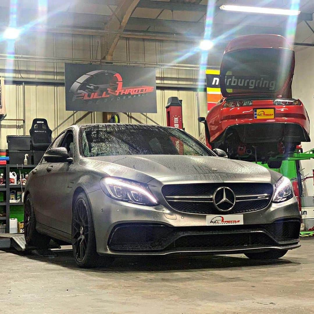 CarsWithoutLimitsさんのインスタグラム写真 - (CarsWithoutLimitsInstagram)「Epic custom Titanium Exhaust system being built for this sexy Mercedes Amg C63s.  Look out for Full Throttle Performance over in UK for some next level workmanship!  We will be posting the finished article soon!🔥🔥 Go follow them @ftp_ltd  They will be doing a huge giveaway soon!🥳🥳 #ftpworkshop #titaniumexhaustsystem #c63samg #mercedesamg #fabrication #caroftheday」10月29日 9時31分 - carswithoutlimits