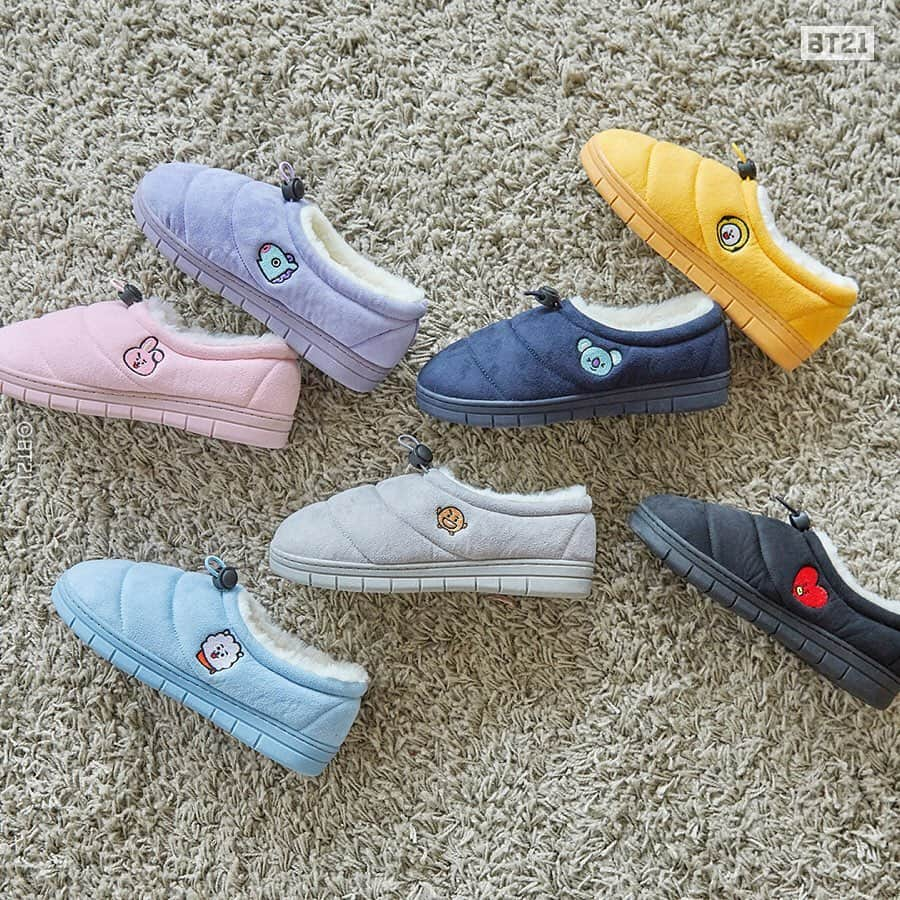 BT21 Stars of tomorrow, UNIVERSTAR!さんのインスタグラム写真 - (BT21 Stars of tomorrow, UNIVERSTAR!Instagram)「Stepping toward winter…👣 #BT21 #Roomshoe #Collection  2019. 10. 30 6PM (PDT) Dropping at LINE FRIENDS COLLECTION . Find out more > Check product tags🏷」10月29日 11時00分 - bt21_official