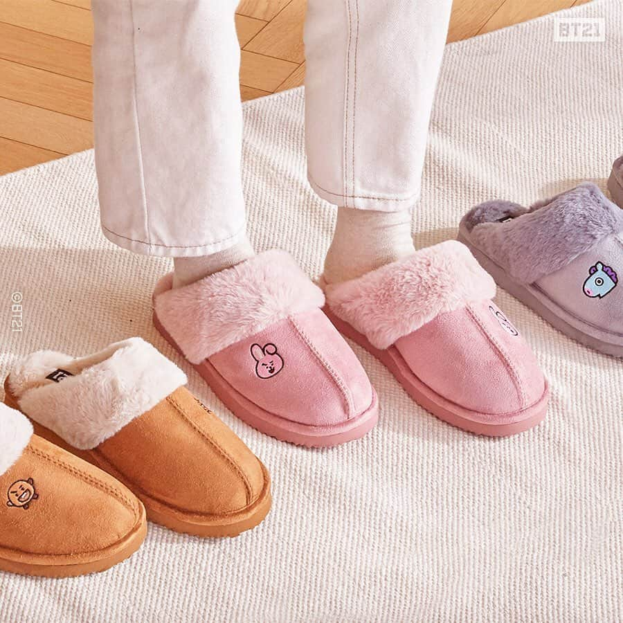 BT21 Stars of tomorrow, UNIVERSTAR!さんのインスタグラム写真 - (BT21 Stars of tomorrow, UNIVERSTAR!Instagram)「Stepping toward winter…👣 #BT21 #Roomshoe #Collection  2019. 10. 30 6PM (PDT) Dropping at LINE FRIENDS COLLECTION . Find out more > Check product tags🏷」10月29日 11時00分 - bt21_official