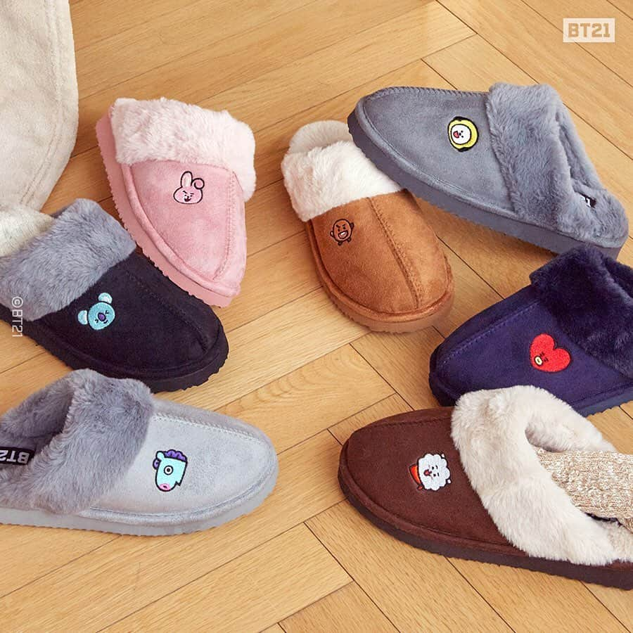 BT21 Stars of tomorrow, UNIVERSTAR!さんのインスタグラム写真 - (BT21 Stars of tomorrow, UNIVERSTAR!Instagram)「Stepping toward winter…👣 #BT21 #Roomshoe #Collection  2019. 10. 30 6PM (PDT) Dropping at LINE FRIENDS COLLECTION . Find out more > Check product tags🏷」10月29日 11時00分 - bt21_official