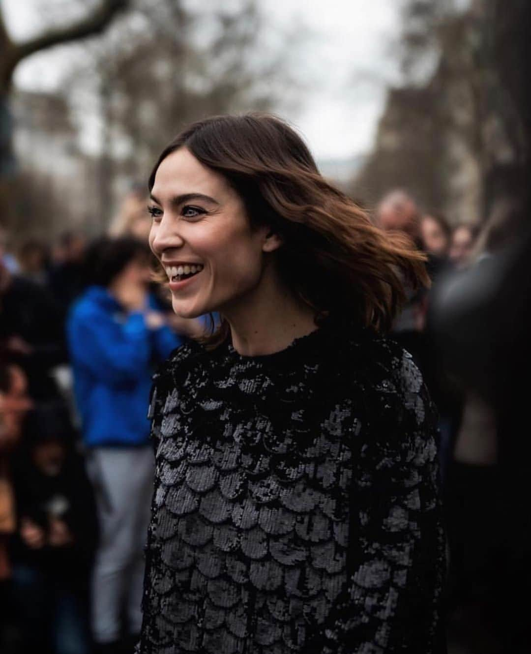 アレクサ・チャンさんのインスタグラム写真 - (アレクサ・チャンInstagram)「My face when I find out there’s a debate about #endometriosis in the workplace in parliament today. Thanks @hacluff for taking me to sit in. ❤️ 📷 @goncaism」10月29日 20時54分 - alexachung