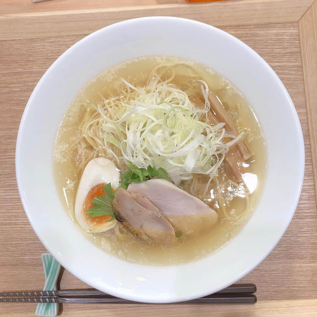 野々垣美希のインスタグラム：「🍜 これね、やばい #鳥しげ #鳥そば」