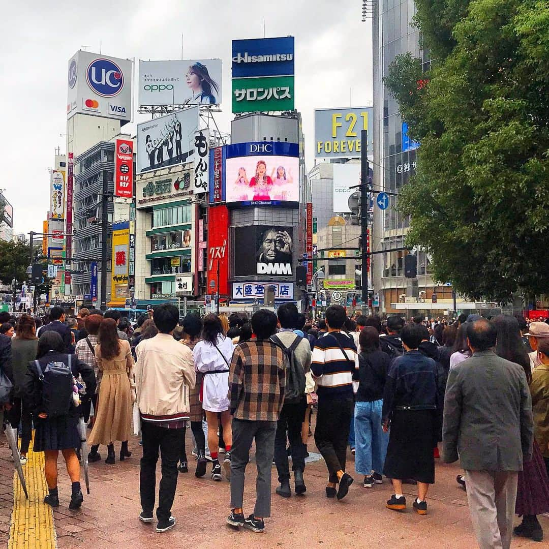 AURÉLIEのインスタグラム：「✨Shibuya vibes❣️✨」