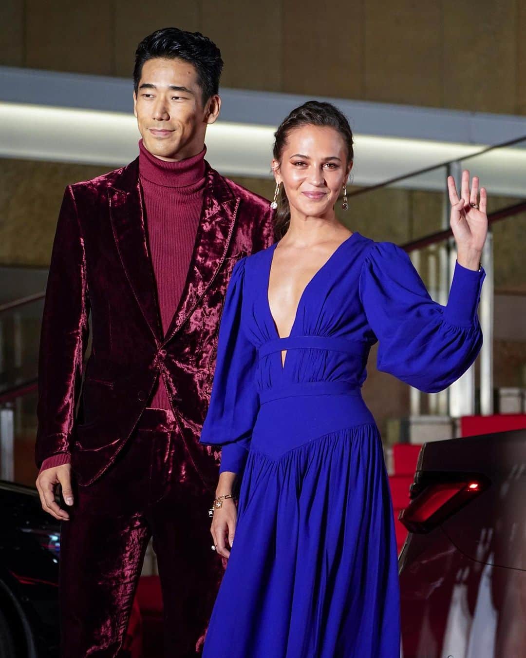 アリシア・ヴィキャンデルのインスタグラム：「Alicia and her co-star Naoki attending the opening ceremony of Tokyo International Film Festival yesterday.」