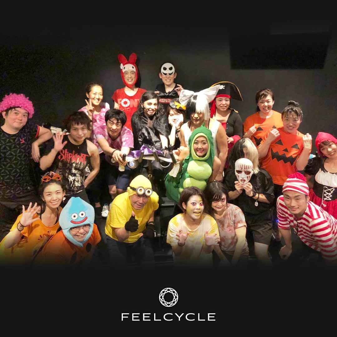 FEELCYCLE (フィールサイクル) さんのインスタグラム写真 - (FEELCYCLE (フィールサイクル) Instagram)「​. ◆Event Information ◆ . 「FEELCYCLE HALLOWEEN 2019」大盛況のうちに終了しました！ . 各スタジオの集合写真の中から一部をご紹介。 沢山のご参加ありがとうございました！ . 来年のHALLOWEENもお楽しみに。 . #feelcycle #フィールサイクル #feel #cycle #mylife #morebrilliant #itsstyle #notfitness #暗闇フィットネス #バイクエクササイズ #フィットネス #ジム #45分で約800kcal消費 #滝汗 #ダイエット #デトックス #美肌 #美脚 #腹筋 #ストレス解消 #リラックス #集中 #音楽とひとつになる #暗闇バイクフェス #バイクエクササイズ #halloween #feelcyclehw」10月29日 22時00分 - feelcycle_official