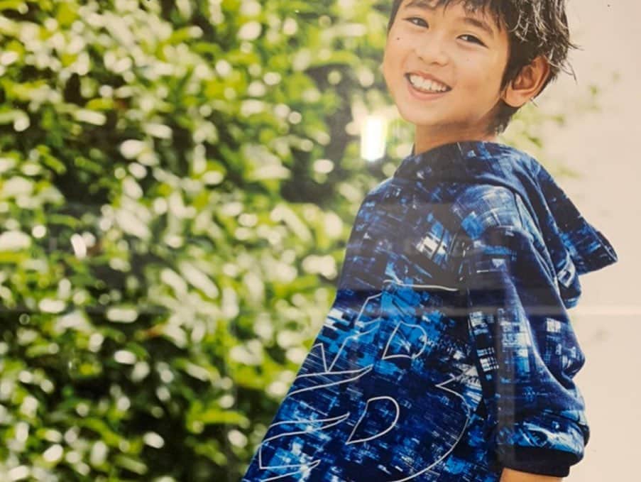 木庭弥生さんのインスタグラム写真 - (木庭弥生Instagram)「@nblifestyle_jp  @new_balance_japan  札幌のスポーツショップに展示されているようです👟  私もまだ実物見ていないので都内で見かけたら教えてくださいませ！👀 #newbalance #kids #kidsmodel」10月29日 22時01分 - yayoikoba