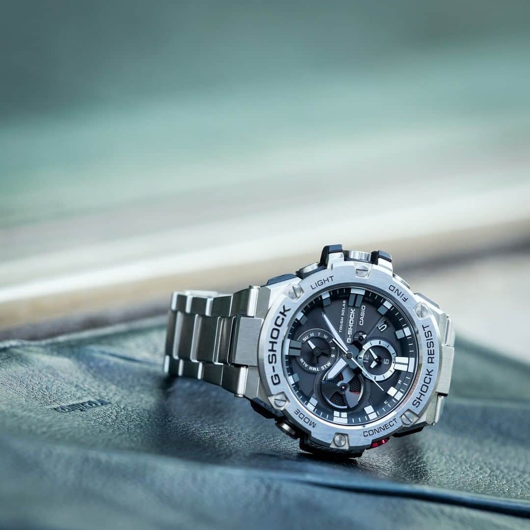 G-SHOCKさんのインスタグラム写真 - (G-SHOCKInstagram)「G-STEEL  ステンレス製のムクバンドを採用し、耐衝撃構造とメタルの質感を両立したGST-B100D-1AJF。樹脂の緩衝パーツをケース内部に内装させる新「レイヤーガード構造」や、高密度実装技術により、ケース厚14.1mmのスリムデザインを実現しています。  The GST-B100D-1AJF comes with a simple stainless steel band, while the GST-B100 features a solid case and urethane band. A new layer guard structure houses resin cushioning parts inside the case, and high density mounting technology makes it possible to create a module that is smaller and thinner.  GST-B100D-1AJF  #g_shock #g_steel #gstb100 #chronograph #gshockconnected #toughsolar #watchoftheday」10月29日 17時00分 - gshock_jp