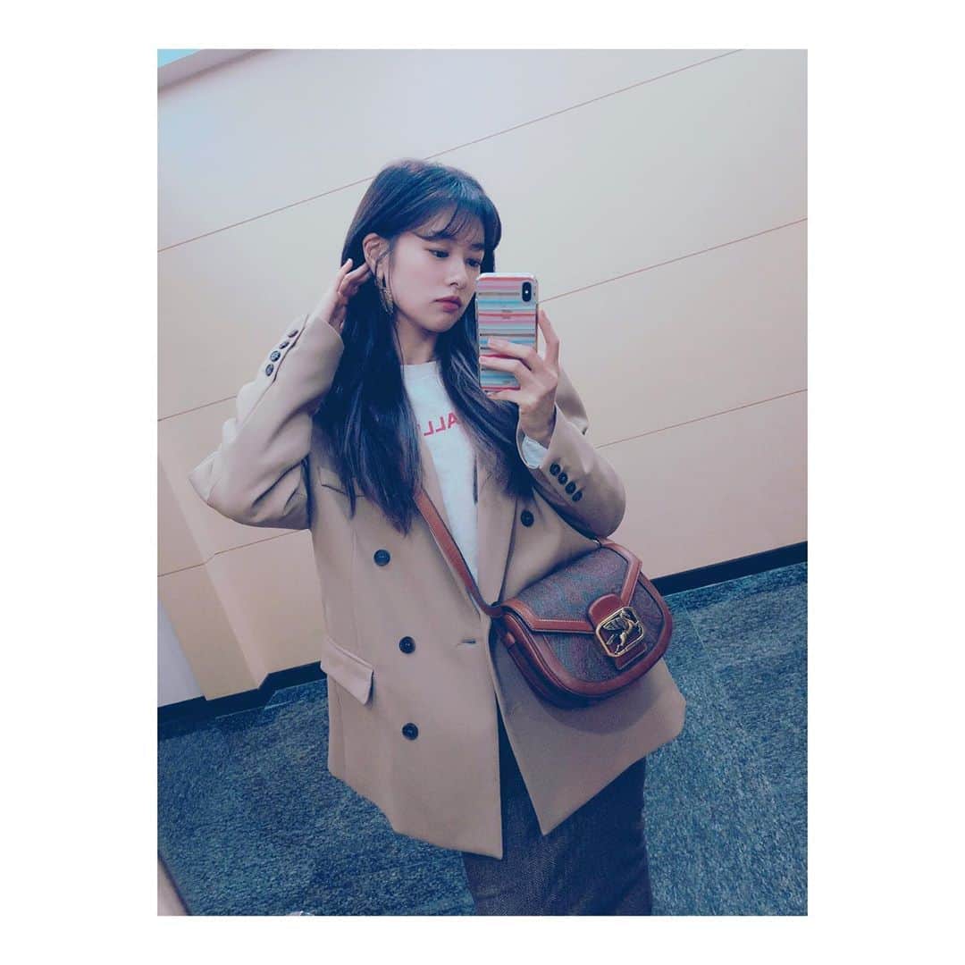 チョン・ソミンのインスタグラム：「가지마 가을🍂」