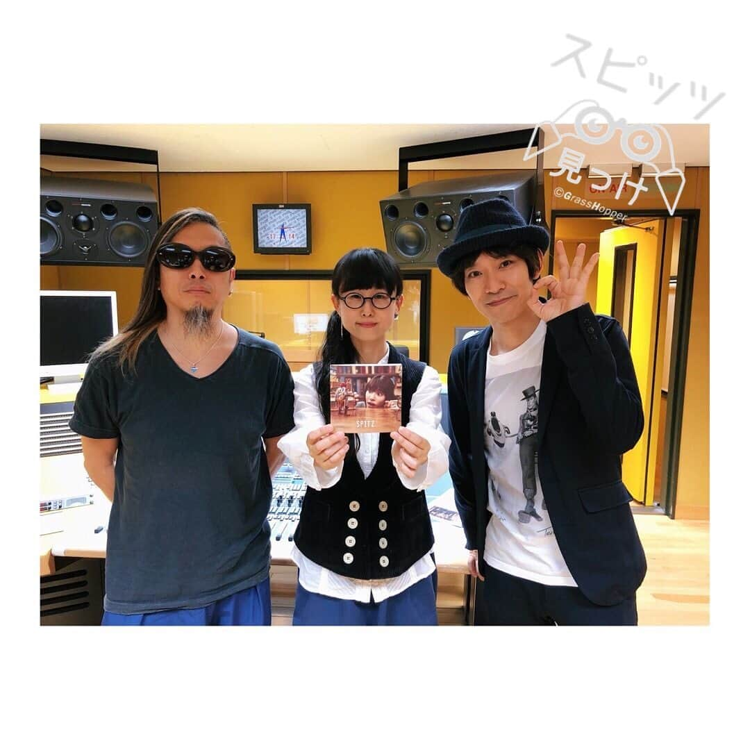 スピッツさんのインスタグラム写真 - (スピッツInstagram)「「ロックロックありがとさん!? FM802 & FM COCOLOでスピッツ めっちゃ“MIKKE”キャンペーン」番組にマサムネ&テツヤが出演！ ☞FM COCOLO『PACIFIC OASIS』10/30(水)・31(木)・11/6(水)・7(木) 11:00～14:00 ※コメント出演 ☞FM802『EVENING TAP』10/31(木) 18:00〜21:00 DJ土井コマキさんを見っけ👀✨ . #spitz #スピッツ #スピッツ見っけ #見っけ #優しいあの子 #ありがとさん #ラジオデイズ #花と虫 #ブービー #快速 #YM71D #はぐれ狼 #まがった僕のしっぽ #初夏の日 #ヤマブキ #めっちゃMIKKE #大阪 #草野マサムネ #三輪テツヤ #fmcocolo #DJKAMASAMIKONG #DJ佐野瑛厘 #fm802 #DJ土井コマキ . ※放送時間などの番組詳細は、番組HPでご確認ください。 ※放送局の都合により、放送予定日や放送時間が予告無く変更になる場合があります。ご了承ください。」10月29日 17時35分 - spitz__1987