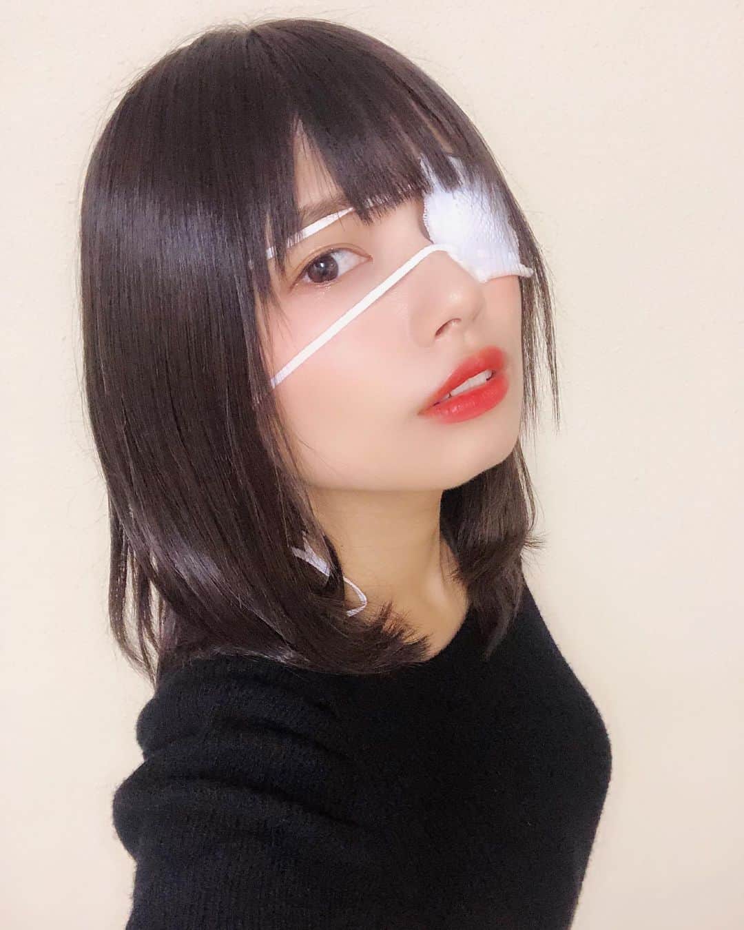 鹿目凛さんのインスタグラム写真 - (鹿目凛Instagram)「#眼帯 厨二病感あるね…」10月29日 22時11分 - kaname_rin