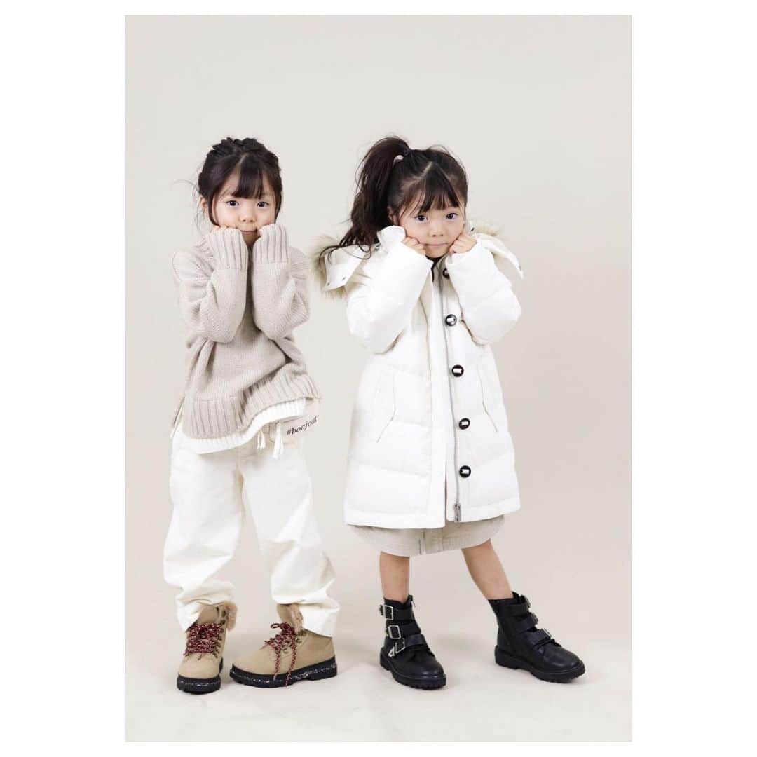 Yukiさんのインスタグラム写真 - (YukiInstagram)「気づけば、三姉妹と一緒に寝落ち続きな毎日で載せたい写真が溜まってます😂💗ww  今日はアウターを着たくなるほど寒かったですが、 風邪を引かないように気をつけたいですね😌💗 ZARAの新作が可愛すぎる♡♡ 双子ちゃんが違うコーデを着るのも新鮮で、たのしかった♡♡ @zarakids  の新作と私服の着回しコーデが あゆゆいちゃんねるで配信されました🥰🎀どのコーデもお気に入りなので、見ていただけると嬉しいです💗」10月29日 22時27分 - yukikuu96