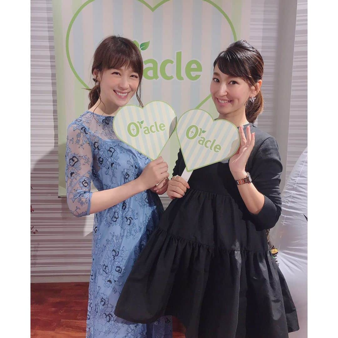 相沢まきさんのインスタグラム写真 - (相沢まきInstagram)「今日はオラクル美容皮膚科 @oraclejp とのコラボ美容ママイベントでした✨ とーーーーっても楽しかったです😍🙏 素敵な機会に感謝✨ もっと大好きな美容の勉強をして、皆さんのお役に立てるような事を発信していけたらと思います🙏✨ 雨の中来て頂いた皆さん、本当にありがとうございました🙏  #美容イベント #オラクル美容皮膚科 #ママイベント #子連れイベント #顔ヨガ #イヤービューティセラピスト」10月29日 22時30分 - maki_aizawa0414