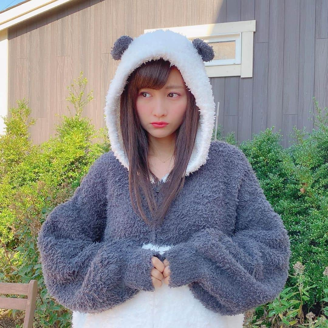 金澤有希さんのインスタグラム写真 - (金澤有希Instagram)「今日寒かった🐼 ・ ・  #パンダ #ぱんだ #パジャマ #パンダパジャマ」10月29日 22時33分 - yuuki_kanazawa0501