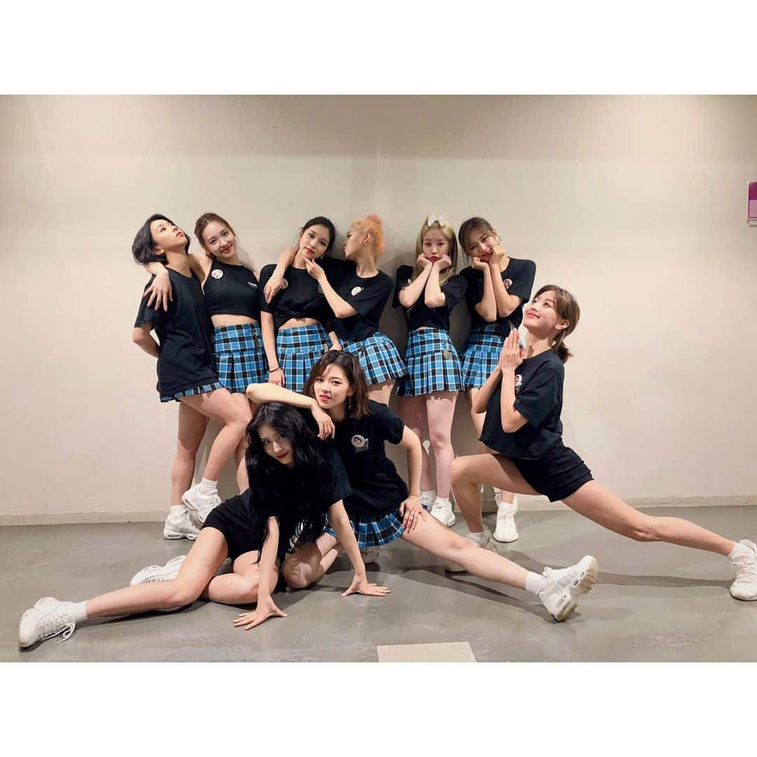 TWICE JAPANさんのインスタグラム写真 - (TWICE JAPANInstagram)「TWICE WORLD TOUR 2019 ‘TWICELIGHTS’ IN JAPAN@幕張2日目！TWICEと離れられないONCEの皆さんがいてTWICEもどんどん成長していくことができます！今日もキレイなCANDY BONGを見せてくれてありがとうございました❤️ #TWICE #TWICEWORLDTOUR2019 #TWICELIGHTS」10月29日 22時58分 - jypetwice_japan