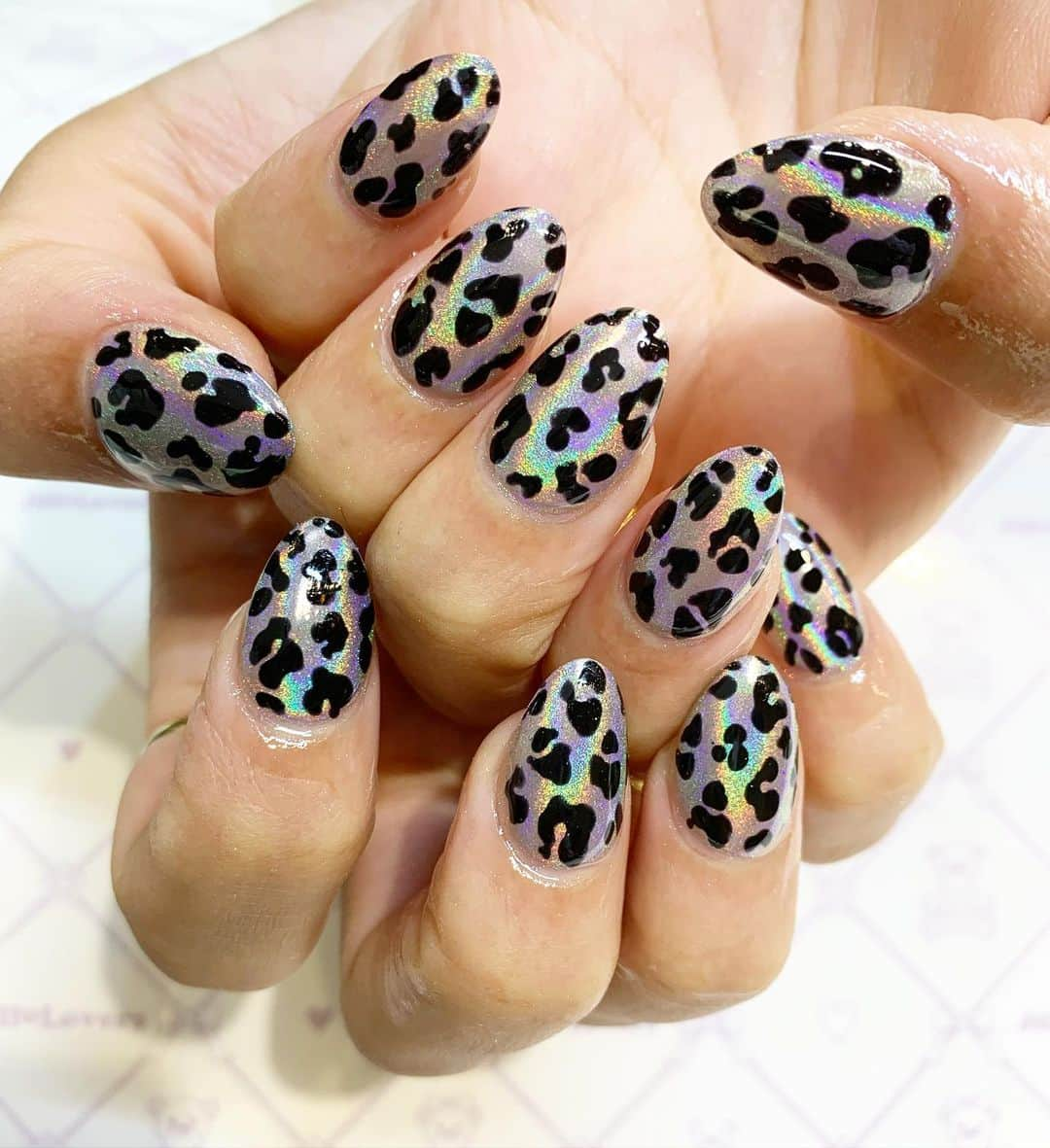 mamijinguさんのインスタグラム写真 - (mamijinguInstagram)「🐆 #jillandlovers #nail #nailart #paragel #gelneil#gel #ネイル #ネイルアート #me #look #love #かわいい」10月29日 23時41分 - mamijingu