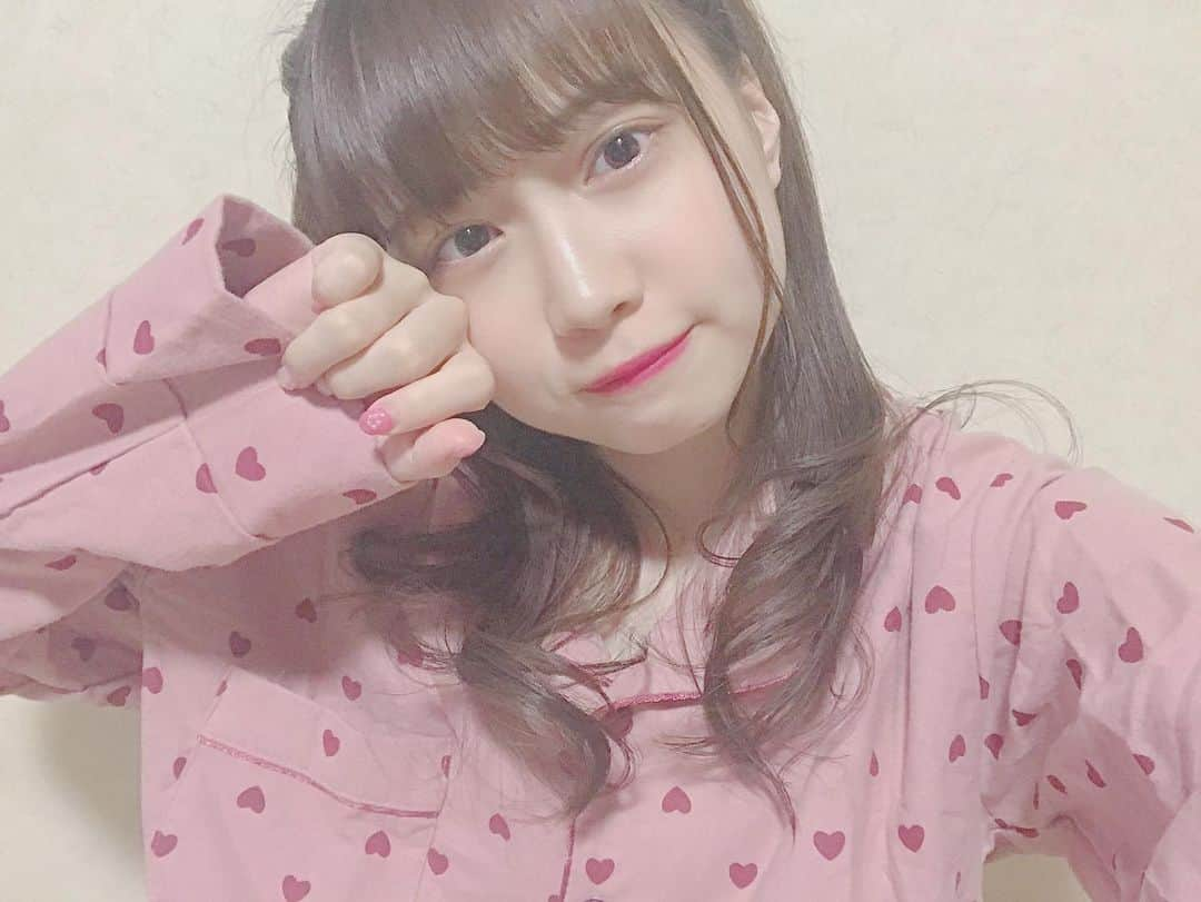 山田杏華さんのインスタグラム写真 - (山田杏華Instagram)「﻿ このパジャマハート沢山あってピンクでかわいい🥺💖」10月29日 23時56分 - kyoka_1103