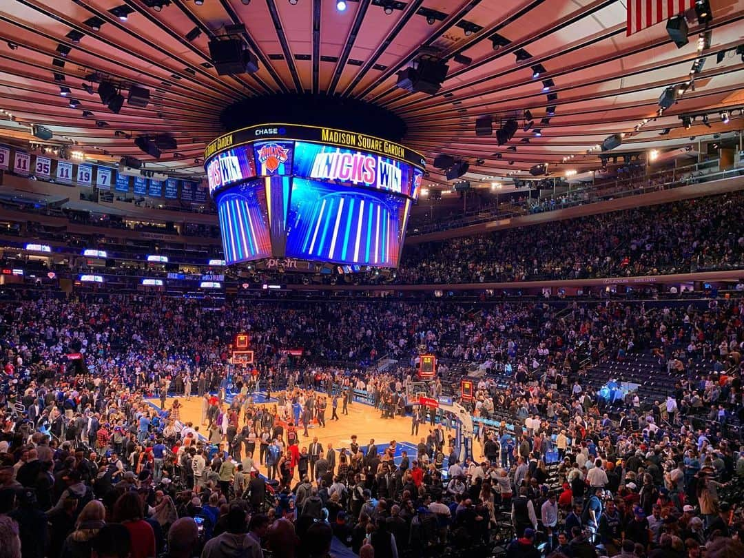 木下ココさんのインスタグラム写真 - (木下ココInstagram)「KNICKS vs BULLS  #nba  #madisonsquaregarden  #basketball #ココ旅」10月30日 7時19分 - cocot_chan