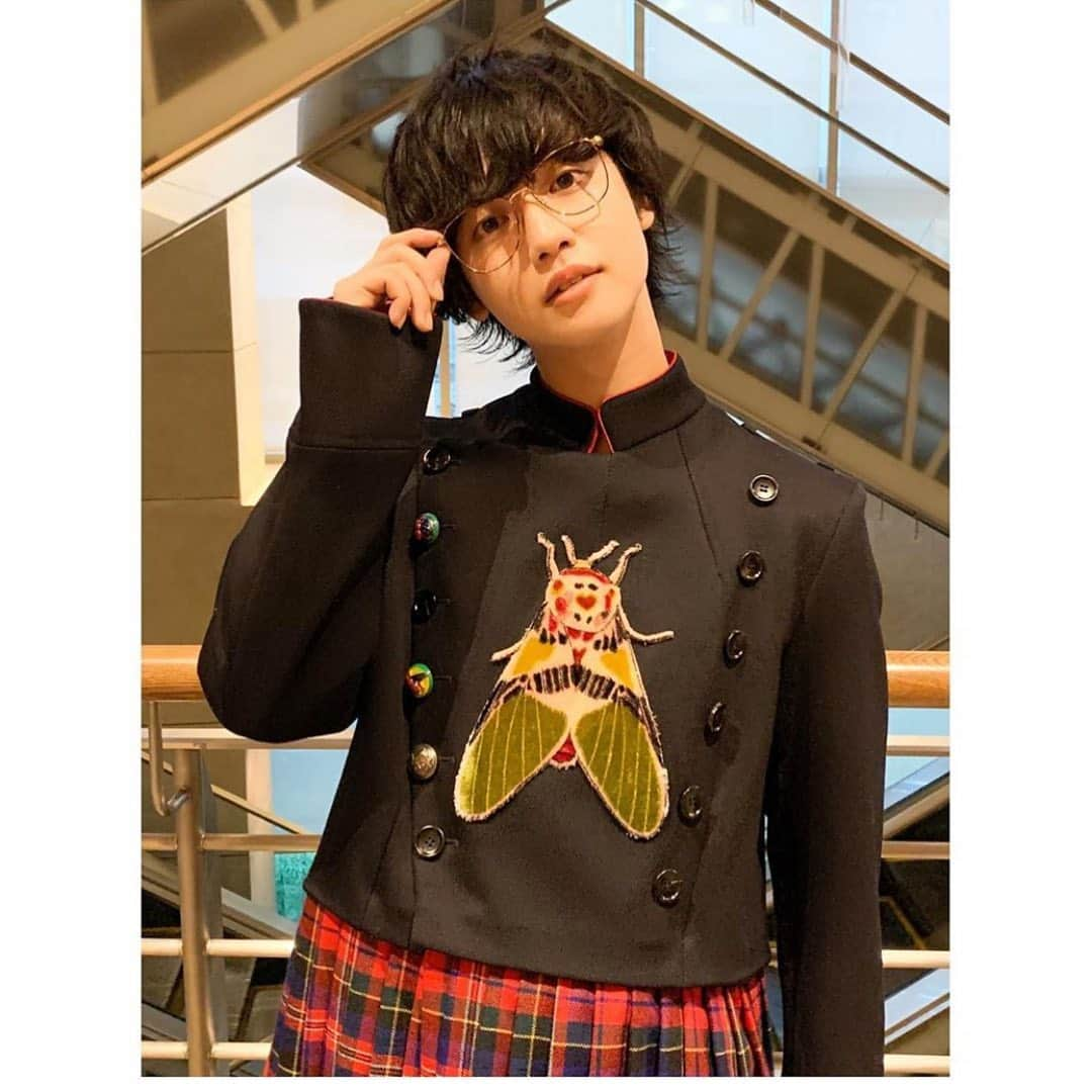 blocさんのインスタグラム写真 - (blocInstagram)「お写真ありがとうございました！ 東京国際映画祭（レッドカーペット） . actor / @aaaoe__  hair make / @kogure_tomohiro  support / @_ide_ayaka_」10月30日 7時49分 - bloc_japon