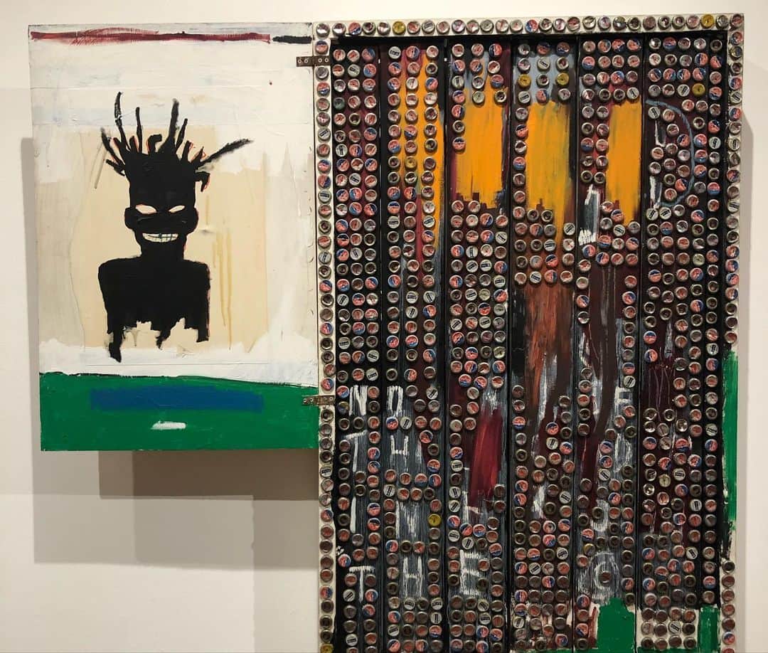 chocomooさんのインスタグラム写真 - (chocomooInstagram)「#BASQUIAT 👑🥰 #ChocomooMeets #jeanmichelbasquiat  #BasquiatMadeInJapan」10月30日 10時40分 - yukachocomoo