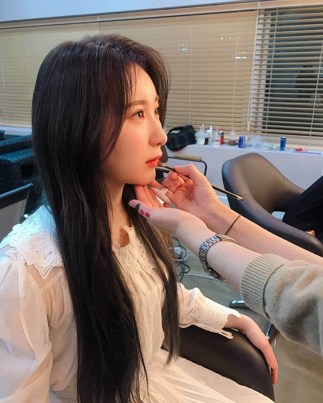 IZ*ONEさんのインスタグラム写真 - (IZ*ONEInstagram)「🙈아이즈원 1주년과 함께 찾아온 컨셉 트레일러🙉 많이 사랑해요♥️ 멤버도 위즈원도 ~~~~~ 굿모닝🥰 ⠀ 🙈アイズワン1周年と一緒に届いたコンセプトトレーラー🙉本当に本当に愛してます♥️ メンバーもウィズワンも〜〜〜〜〜 グッドモーニング🥰 ⠀ #채연 #チェヨン #IZONE #아이즈원 #アイズワン」10月30日 10時48分 - official_izone