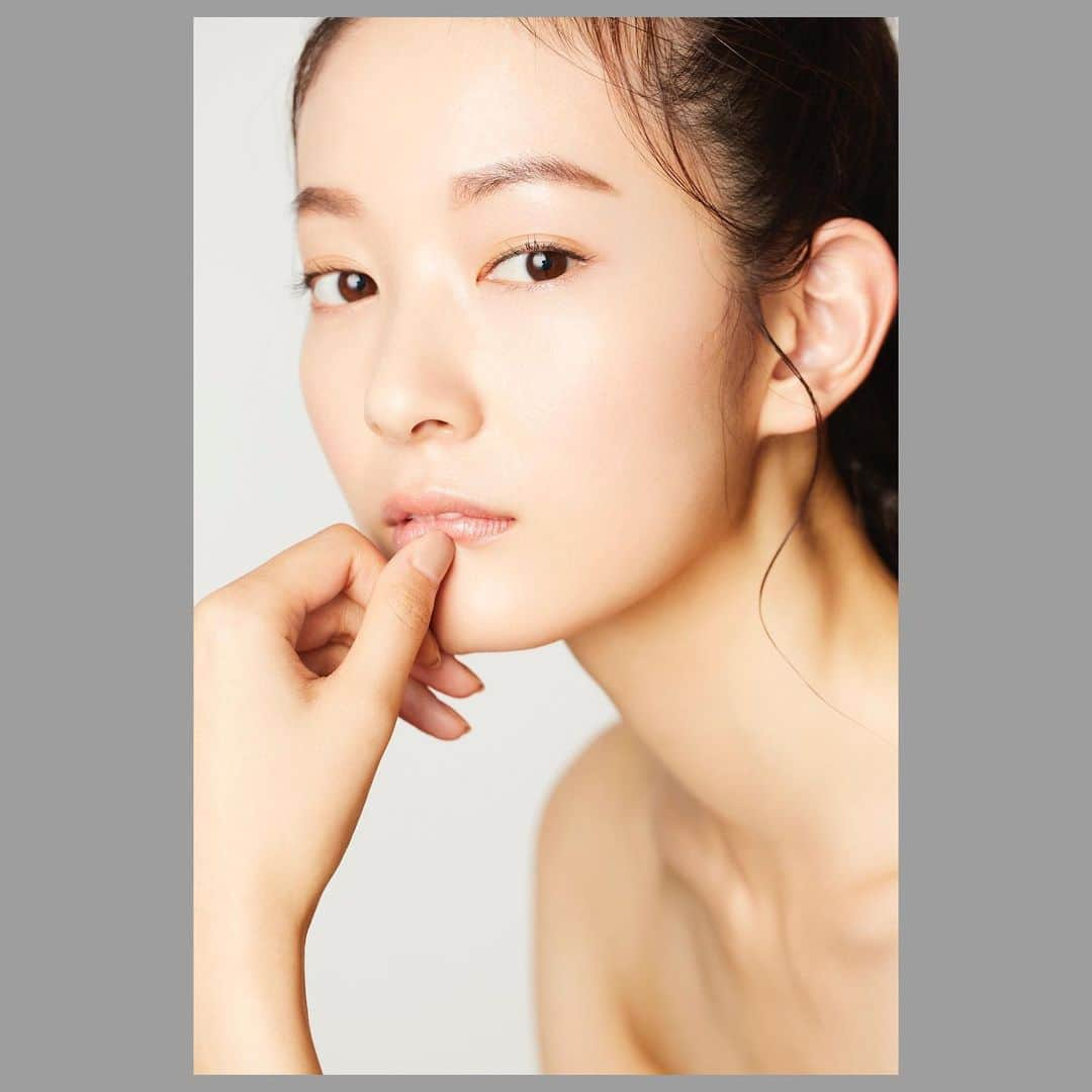 川辺優紀子さんのインスタグラム写真 - (川辺優紀子Instagram)「【ヘアメイクでイメージ変わる その1】フリーで活動開始しました川辺優紀子です✨（いきなりの自己紹介。笑） 作品撮りありがとうございました😊 新しい自分を見つけた気がします💓  Photo @yoshisekine  Hair&Make @azusa_matsumori  #美容系 #メイク #コスメ #ビューティ #フリーモデル #川辺優紀子 #カメラ女子 #作品」10月30日 16時42分 - yukiko_kawabe