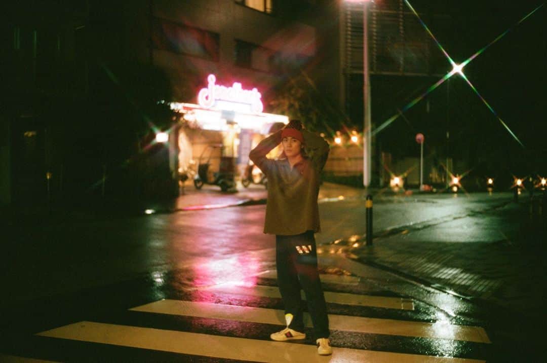 砂田将宏さんのインスタグラム写真 - (砂田将宏Instagram)「Leica📷  友達に撮ってもらったけど編集もなしでこれはすごい🦋 (もう今年のハロウィンLeicaになろうかなと思うぐらい好きだわ😂)」10月30日 19時57分 - masahirosunada.official