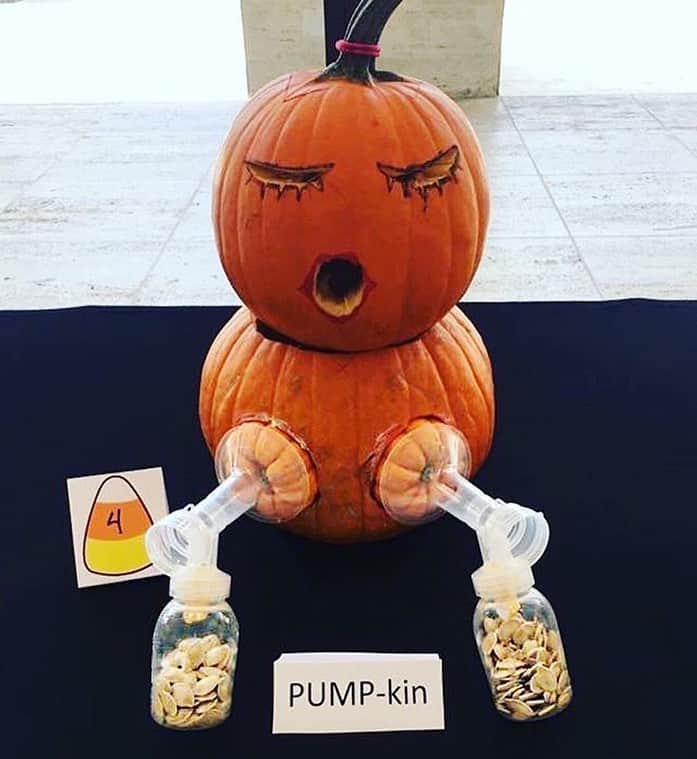 エリザ・ドゥシュクのインスタグラム：「😭🎯👌🎃」