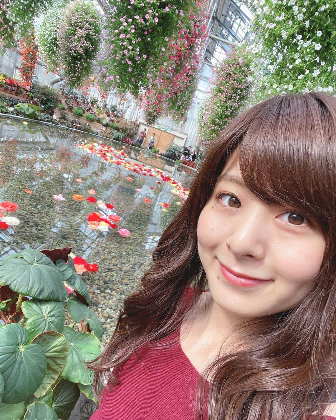 中島遥さんのインスタグラム写真 - (中島遥Instagram)「iPhone変えてから写真が空になっちゃったからインスタに載せる写真が少ない😭笑  この写真は最近仕事で行った なばなの里の(´∀｀)❤︎ 今週末の土曜日は大阪でパレット撮影会(^o^)そして日曜日は名古屋ではじめてのcoco撮影会です♪ 来てくださる方よろしくお願いします(´∀｀)！ #撮影会#撮影#model#モデル#portrait#ロケ#ファインダー越しの私の世界#東京カメラ部#カメラ#一眼レフ#フォロー#カメラ女子#follow#japan#japanesegirl #中島遥#いいね#コメント#ありがとうございます」10月30日 20時28分 - haruka_nakashima